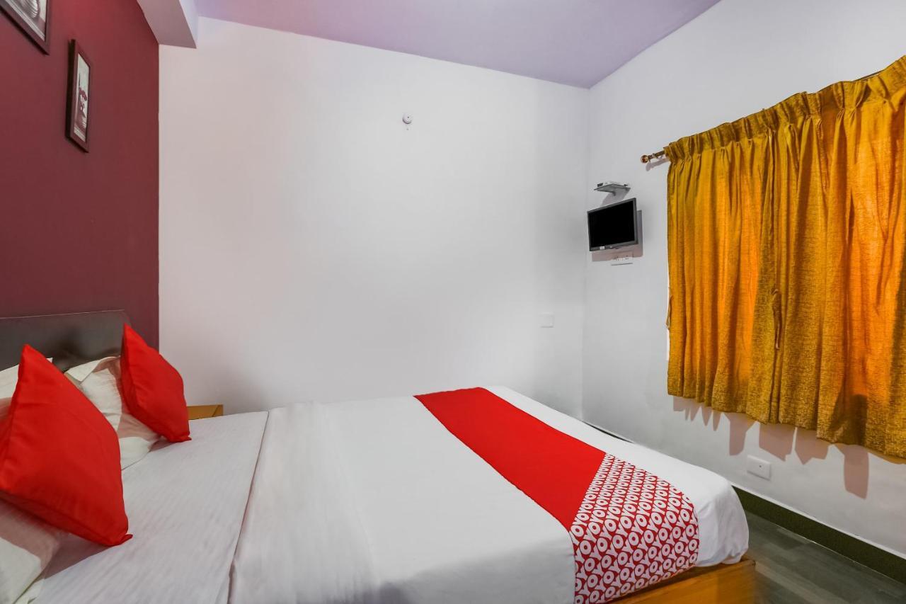 Oyo 27895 Memo Rooms 乌提 外观 照片